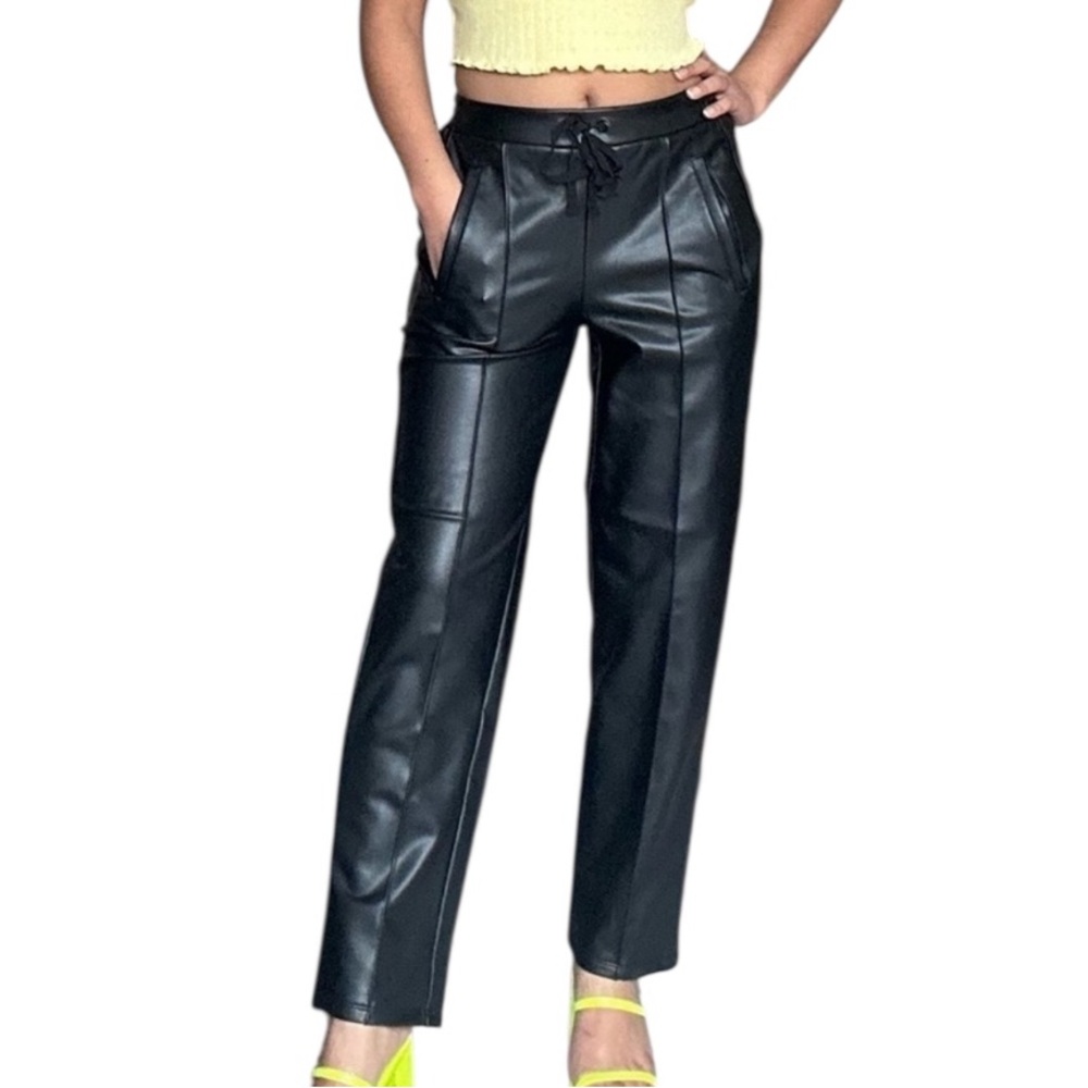 Simply Vera Vera Wang Black Faux Leather Straight Leg Pants